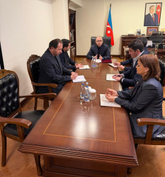 Səbail Rayon İcra Hakimiyyətində yağıntılı hava şəraiti ilə əlaqədar müşavirə keçirilmişdir