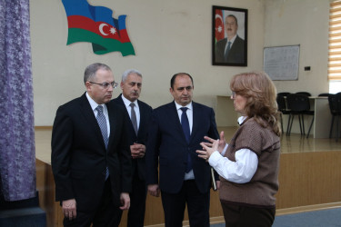 Rayon İcra Hakimiyyətinin başçısı Bayıl yaşayış massivində sakinlərlə növbəti səyyar görüş-qəbul keçirmişdir