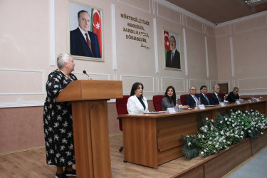 Səbail Rayon İcra Hakimiyyətində Ümummilli Lider Heydər Əliyevin anadan olmasının 103-cü ildönümü həsr olunmuş tədbir keçirilmişdir