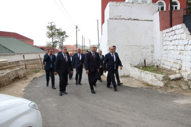 Rayon İcra Hakimiyyətinin başçısı yeni asfalt örtüyü çəkilmiş küçələrə baxış keçirmişdir