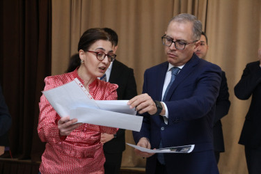 Rayon İcra Hakimiyyətinin başçısı sakinlərlə səyyar görüş keçirmişdir