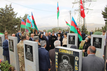 Cavidan Ağayevin şəhid olmasının ildönümü münasibətilə məzarı ziyarət olundu