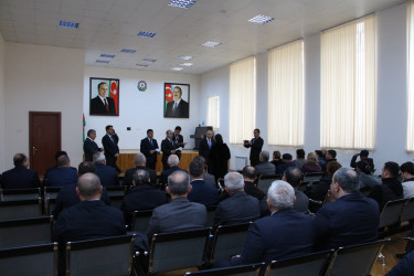 Rayon İcra Hakimiyyətinin başçısı Badamdar qəsəbəsində sakinlərlə səyyar görüş keçirmişdir
