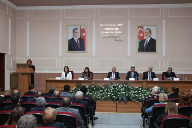 Səbail Rayon İcra Hakimiyyətində Ümummilli Lider Heydər Əliyevin anadan olmasının 103-cü ildönümü həsr olunmuş tədbir keçirilmişdir