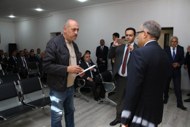 Rayon İcra Hakimiyyətinin başçısı sakinlərlə səyyar görüş keçirmişdir