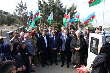 Səbail rayonunda Anım Günü ilə əlaqədar şəhidlərin məzarları ziyarət olundu