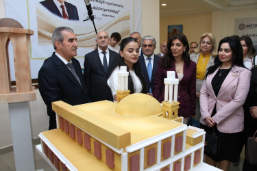 Səbail rayonunda “Heydər Əliyev və Milli Memarlıq Dəyərlərinin Qorunması və İnkişafı” mövzusunda panel müzakirə keçirilmişdir