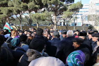 Rayon İcra Hakimiyyətinin başçısının Badamdar qəsəbəsi Heydər Əliyev parkında sakinlərlə görüşü