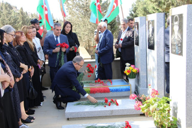 Səbail rayonunda Anım Günü ilə əlaqədar şəhidlərin məzarları ziyarət olundu