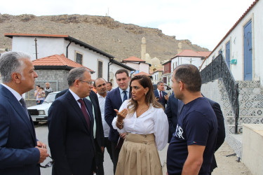 Bibiheybət qəsəbəsi, Namiq Quliyev küçəsində aparılan abadlıq və yenidənqurma işləri sürətlə davam edir