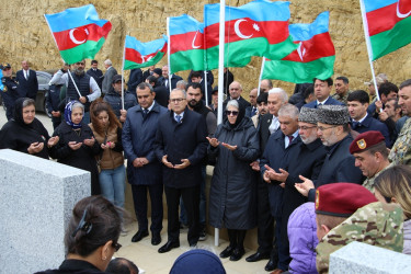 Səbail rayonunda 27 sentyabr – Anım Gününün beşinci ildönümü ilə əlaqədar şəhidlərin məzarları ziyarət olundu