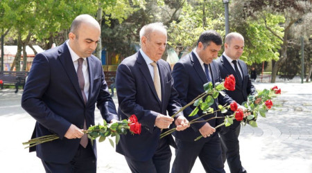 Beynəlxalq Muğam Mərkəzində Ümummilli Lider Heydər Əliyevin anadan olmasının 103-cü ildönümünə həsr olunmuş tədbir keçirilmişdir