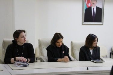 Səbail Rayon İcra Hakimiyyətində 20 Yanvar faciəsinin 36-cı ildönümünə həsr olunmuş anım mərasimi keçirilib