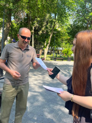 Səbail rayonunda “İnsan Hüquqları Aylığı” çərçivəsində maarifləndirici bukletlər paylanılıb