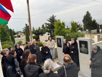 İsmayıl Hüseynovun şəhid olmasının ildönümü ilə bağlı məzarı ziyarət olundu