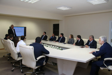 Səbail Rayon İcra Hakimiyyətində “Dövlət qulluqçularının xidməti fəaliyyətinin qiymətləndirilməsi” mövzusunda təlim keçirilib