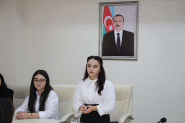 Qəbul imtahanlarında yüksək nəticə göstərən məzunlarla görüş keçirildi