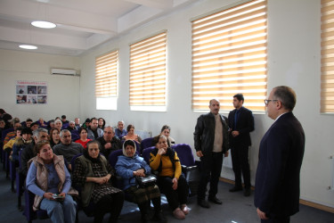 Rayon İcra Hakimiyyətinin başçısı 20-ci sahə yaşayış massivində sakinlərlə səyyar qəbul keçirmişdir