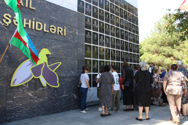 27 sentyabr - Anım Günü ilə bağlı Badamdar qəsəbəsində “Şəhidlər abidəsi” ziyarət edilmişdir