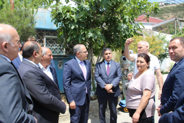 Rayon İcra Hakimiyyətinin başçısı 20-ci sahə yaşayış massivində sakinlərlə görüş keçirib