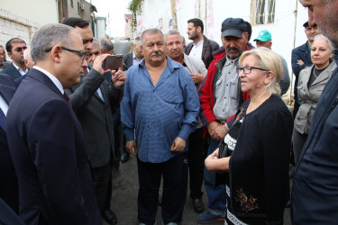 Rayon İcra Hakimiyyətinin başçısı 20-ci sahə yaşayış massivində sakinlərlə səyyar qəbul keçirmişdir