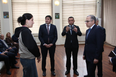 Rayon İcra Hakimiyyətinin başçısı Bayıl yaşayış massivində sakinlərlə səyyar qəbul keçirmişdir