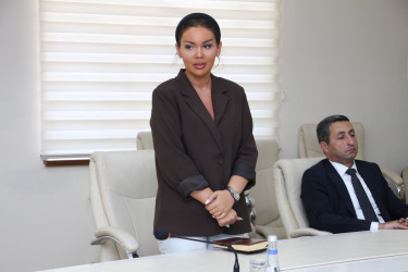 Səbail Rayon İcra Hakimiyyətində “Heydər Əliyev – müasir Azərbaycanın memarlıq irsi” mövzusunda tədbir keçirilib