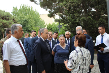 Rayon İcra Hakimiyyətinin başçısı Badamdar qəsəbəsi Heydər Əliyev parkında sakinlərlə növbəti səyyar görüş keçirmişdir