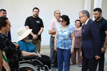 Rayon İcra Hakimiyyətinin başçısı sakinlərin müraciətləri ilə əlaqədar məsələyə yerində baxış keçirib