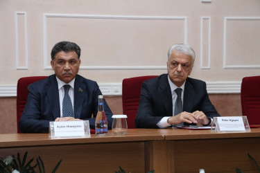 Səbail Rayon İcra Hakimiyyətində Ümummilli Lider Heydər Əliyevin anadan olmasının 103-cü ildönümü həsr olunmuş tədbir keçirilmişdir